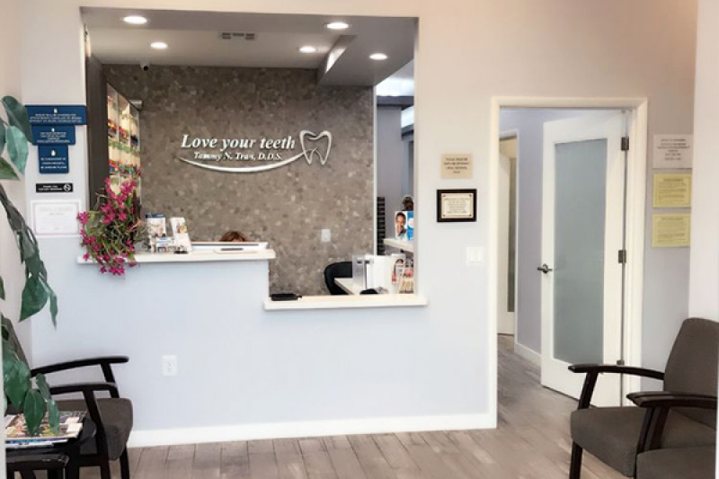 Dentist in Long Beach